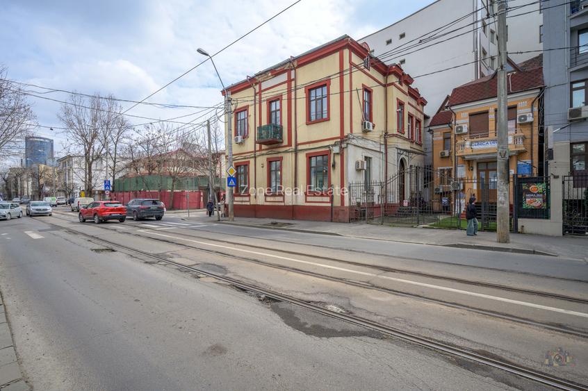 Business cu identitate: Apartament Unirii , demisol, parter si curte accesibila - 33