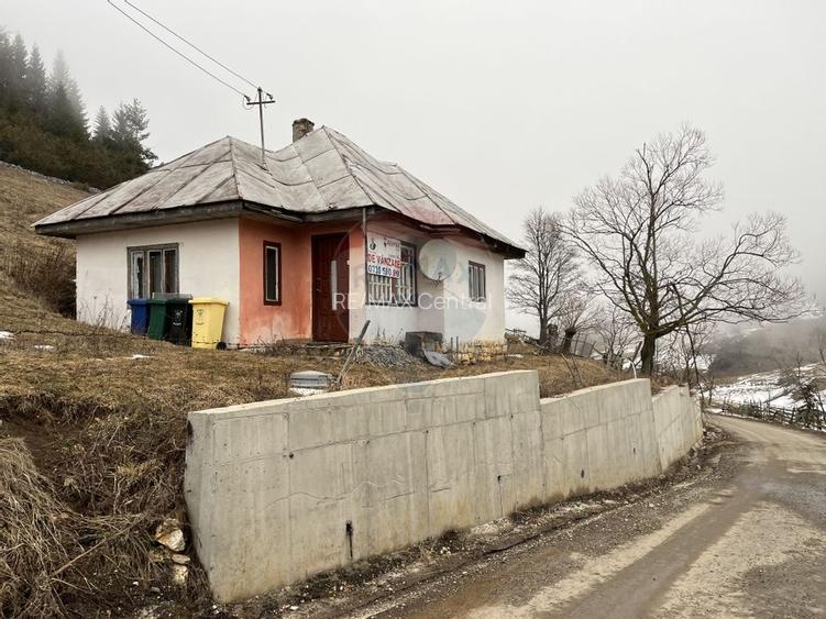 Casă + Teren Intravilan Fundata | Vedere Panoramică | Apă, curent - 9