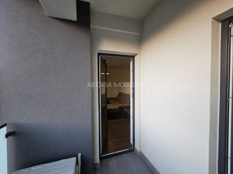 Ap. deosebit, 1,5 camere, et. 1, semidecomandat, cu parcare subterană, Lipovei - 15