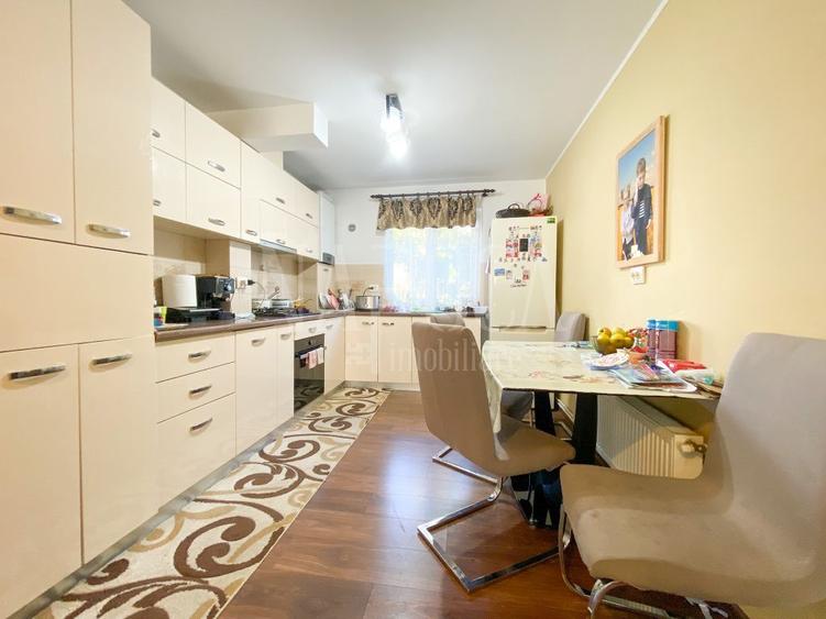 Apartament 4 camere de vanzare in Manastur, Cluj Napoca