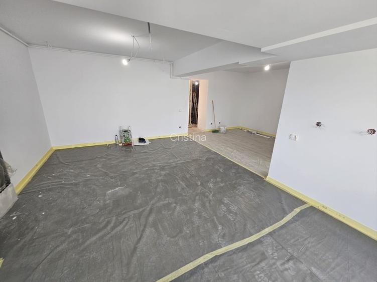 Vând apartament 3 camere, Bulevardul Unirii, etaj 6 - 2