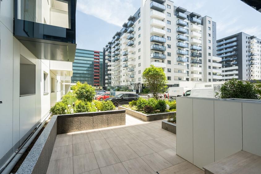 Vanzare apartament 3 camere Cortina North cu parcare si boxa - 13