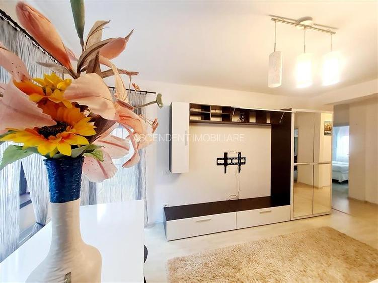 Rezidenta cu loc parcare si curte proprie 70 mp, Ghimbav, Brasov - 11