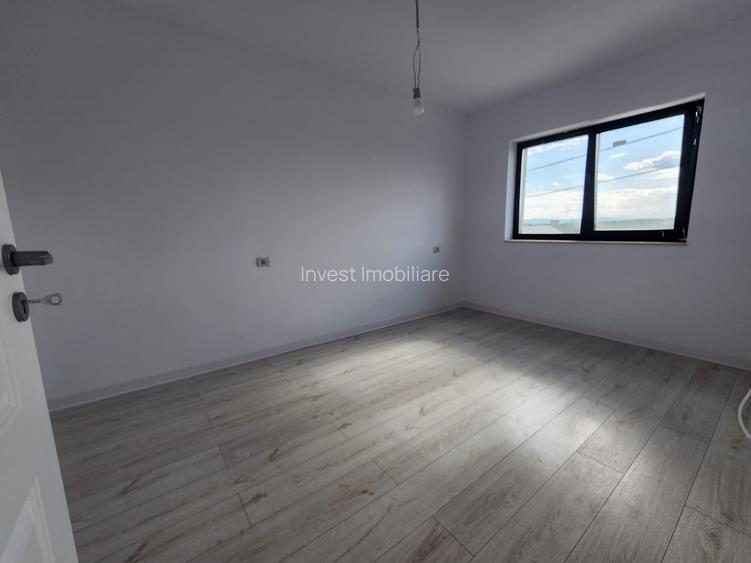 Casa individuala,4 camere,2 bai,110 mp utili,500 mp teren,20 mp Beci, Miroslava - 3