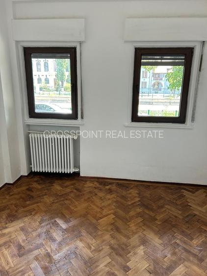 Apartament de vanzare 3 camere RISC 1 - 10