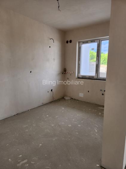 Casa tip cvatruplex,4 camere, mp teren, Zona Terra - 3