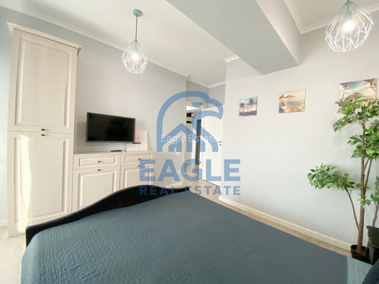 Mamaia Central - 2 Camere modern, balcon si vedere la Lac - 13