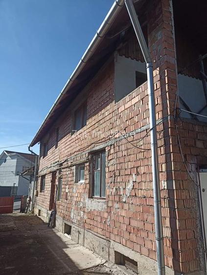 De vânzare casā particulara la rosu în Sfântu Gheorghe. - 4