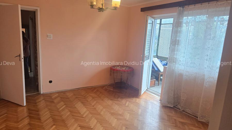 Vand apartament cu 2 camere in Deva, zona Piata Centrala, etaj 3, - 2