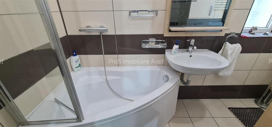 Ap. 2 camere 100mp central str. Saguna-Intim - 15