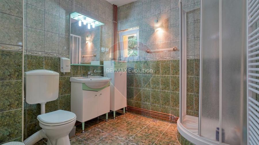 Casa/vila vânzare în Moieciu de jos, Sat. Drumul Carului 263 mp - 21