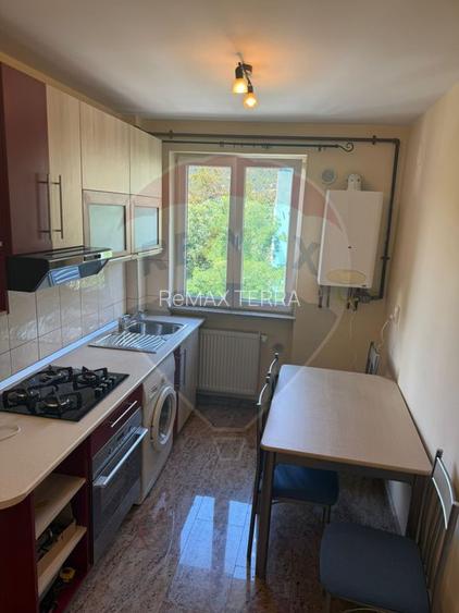 DE INCHIRIAT APARTAMENT LUX  zona Vivo Mall - 8