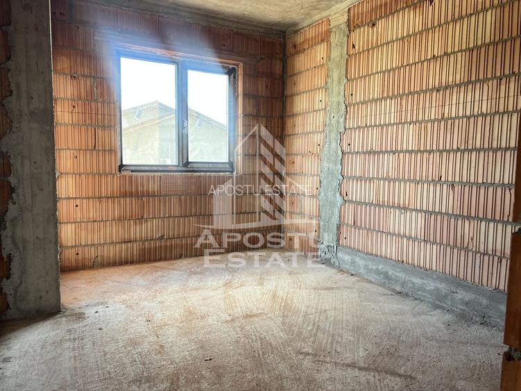 Duplex P+E, despartire prin camera tehnica, 4 camere, in Sanandrei - 9