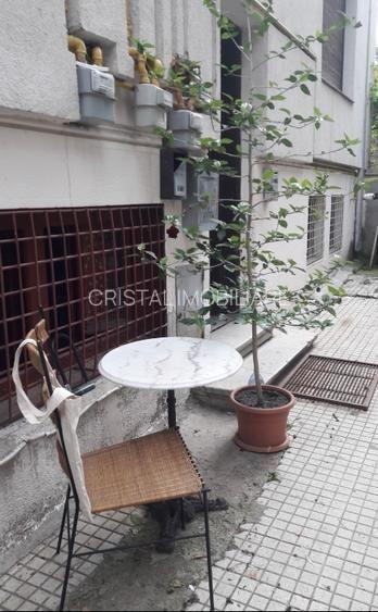 Garsoniera decomandată, Cismigiu, centrala proprie, renovată complet,fara risc. - 5