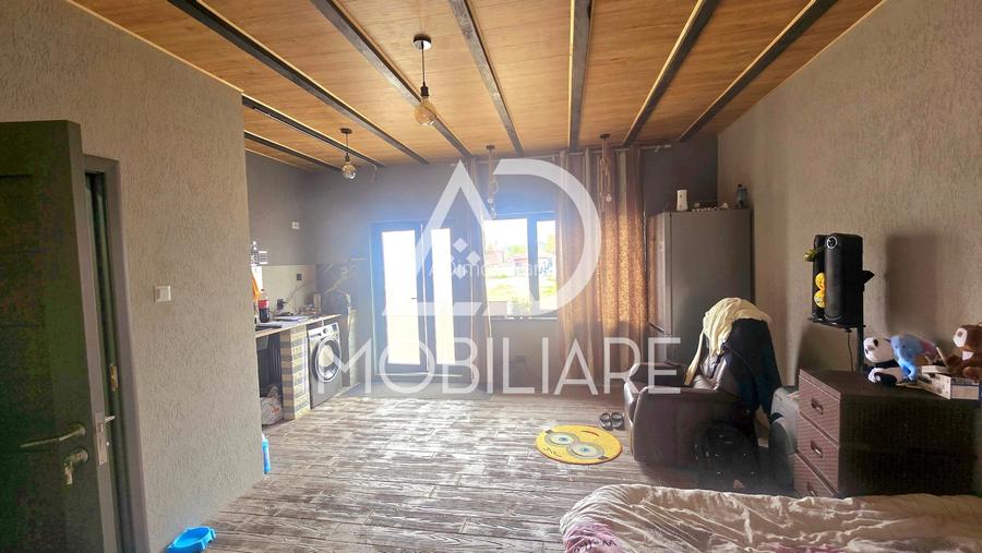 Casă de vânzare – Bâlteni-Vlăduleni, Județul Gorj - 3