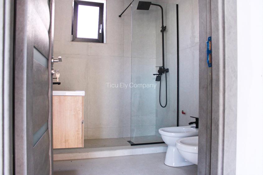 Vindem vila tip duplex in Navodari - 9