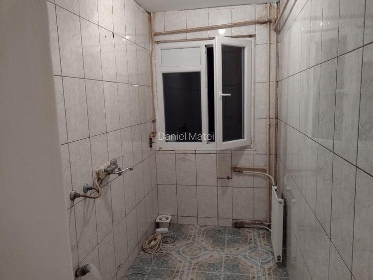 Vând apartament 2 camere - 2