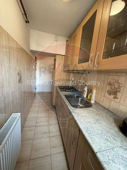 Apartament cu 2 camere de închiriat - 8