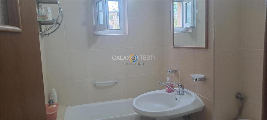 Apartament trei camere Exercitiu, etaj 3 4, liber - 14