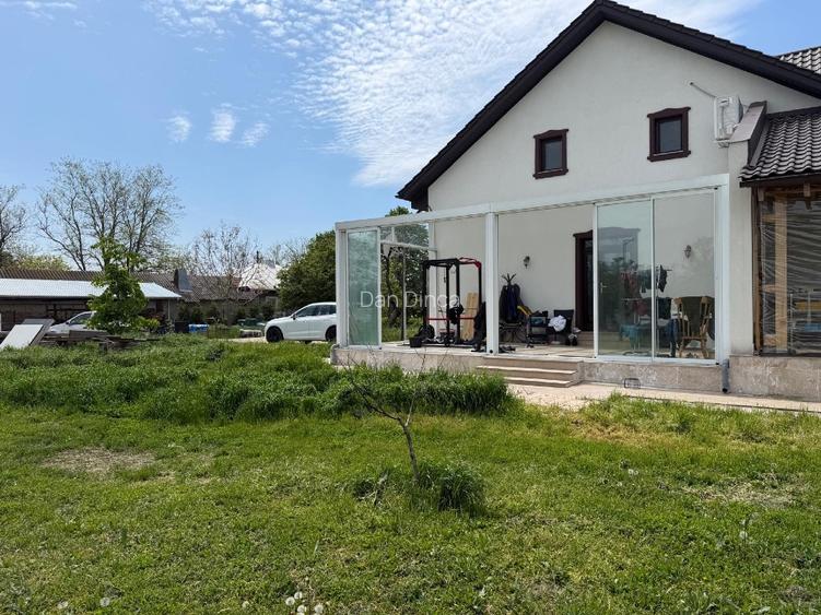 Casa P+M 3 dormitoare + Living 40 MP si 2 bai - 11