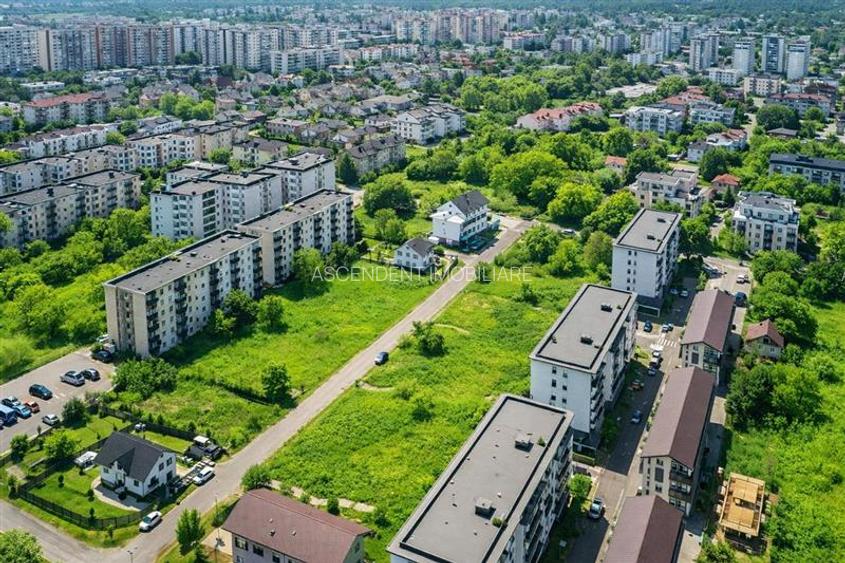 Regim vila, incalzire prin pardoseala, parcare subterana, Tractorul, Brasov - 2