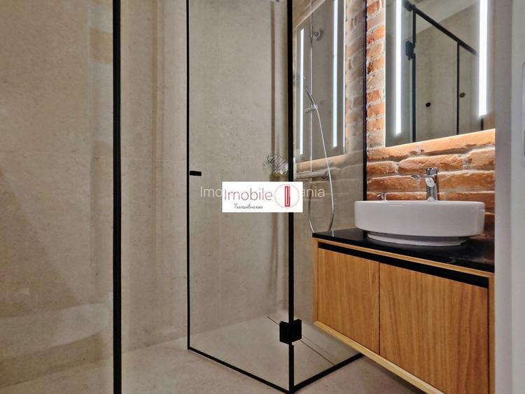 O Capodopera arhitecturala: | Apartament de Lux 4 Camere, Ultracentral, - 16