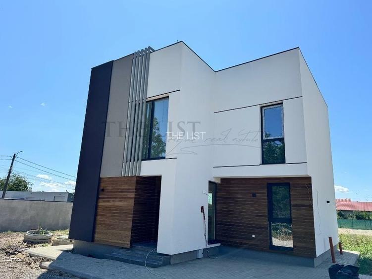 De Vanzare | Vila cu 4 camere | Tunari - 2