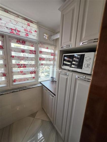 Apartament cu 3 camere - complet mobilat si utilat - 4