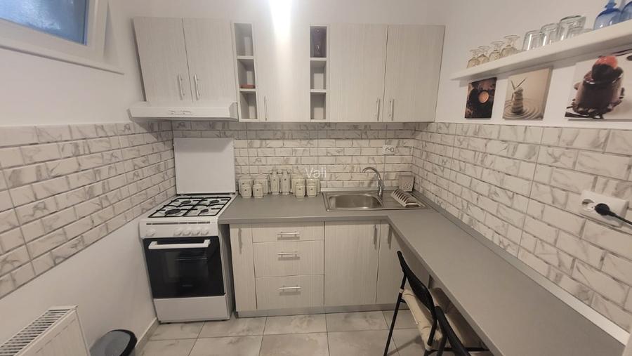 Inchiriez apartament 2 camere, etaj 2, str. Jean Monnet, sector 1,, București  - 5