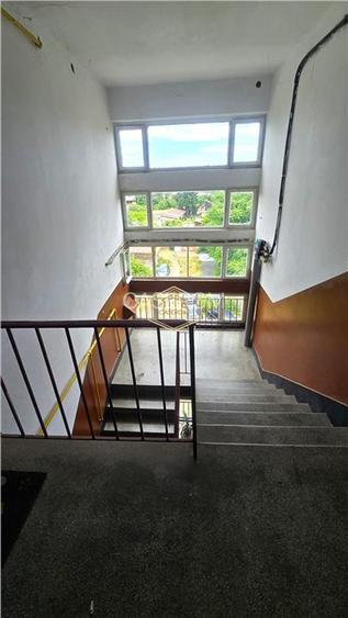 Centru - Apartament luminos cu 2 camere pe Calea Traian - 15