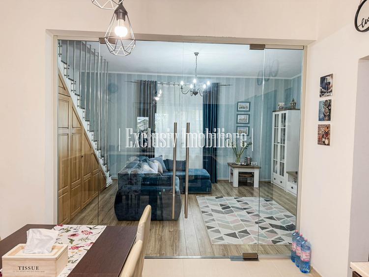 Casa cu Etaj si Curte Mare- 4 camere si 2 bai 130 mp - Parcare 2 Masini - Foisor - 8