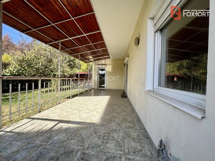 Casa individuala cu 7 camere si teren de 358 mp de vanzare, zona Girocului - 22
