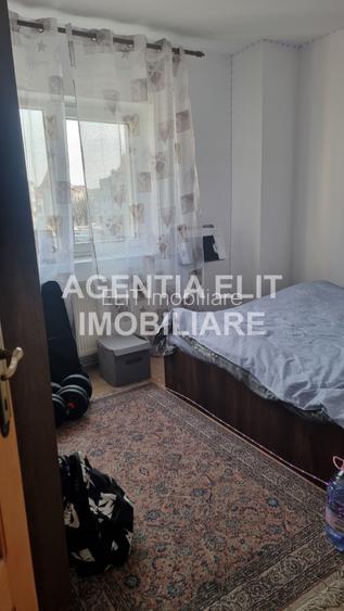 Apartament 4 camere, zona Piata Mare - 5