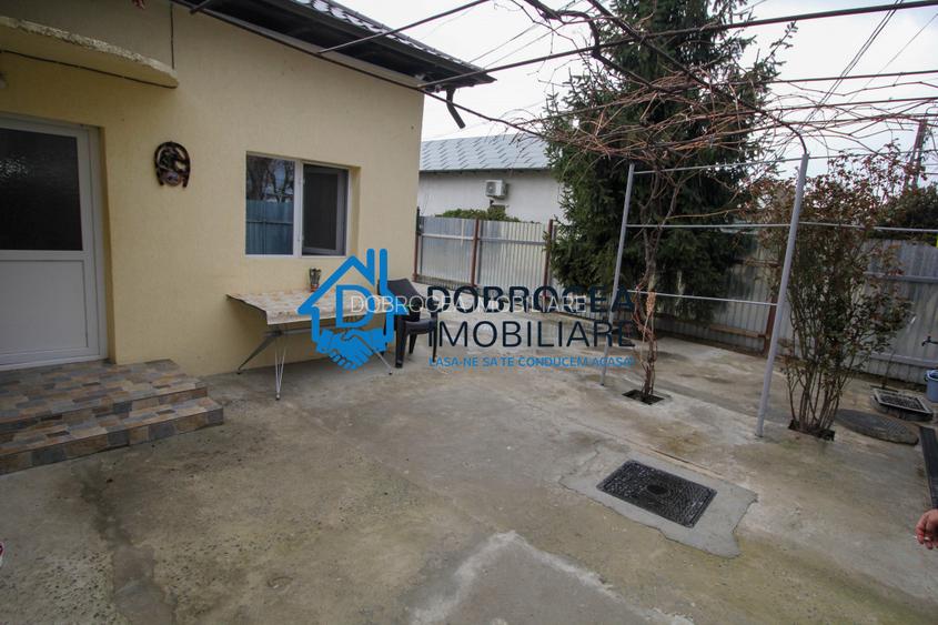 ZONA CENTRALA-CASA 2 CAMERE ,64 MP, TEREN 272MP, DESCHIDERE 14 ML. - 2