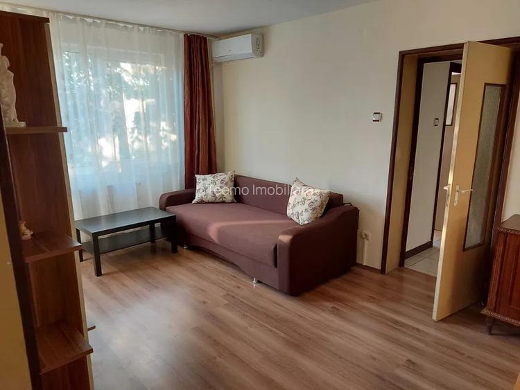 Apartament 3 camere, semidecomandat, 62 mp, ac, metrou aproape, Crangasi - 3