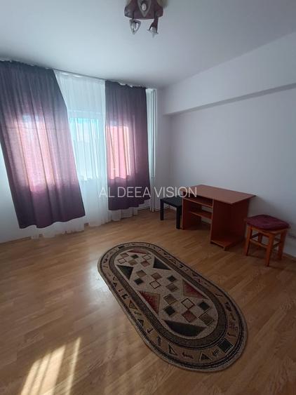 Apartament 2 camere de vânzare,  în Mărăști , Strada Fabricii , decomandat - 2