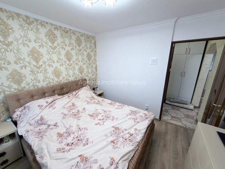 Apartament 3 camere la strada complet renovat - 8