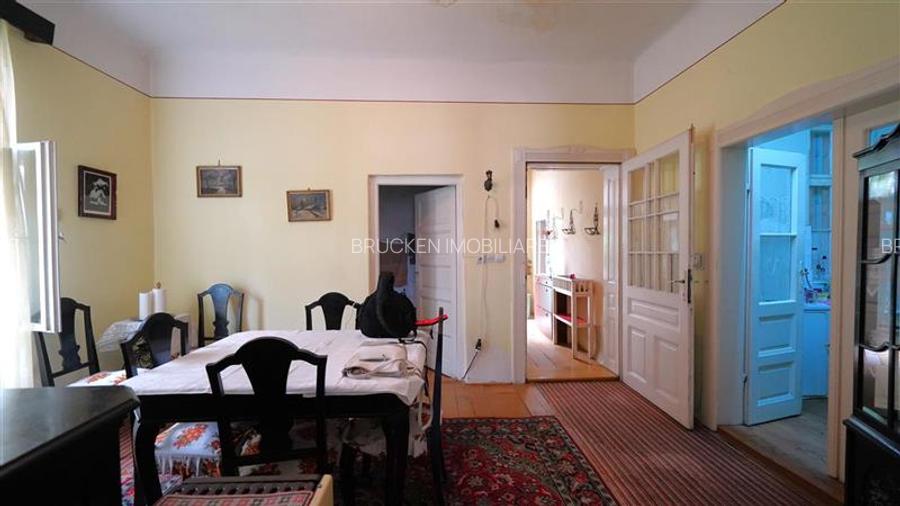 OPORTUNITATE ULTRACENTRALA | CASA CU TEREN 352 MP - 2