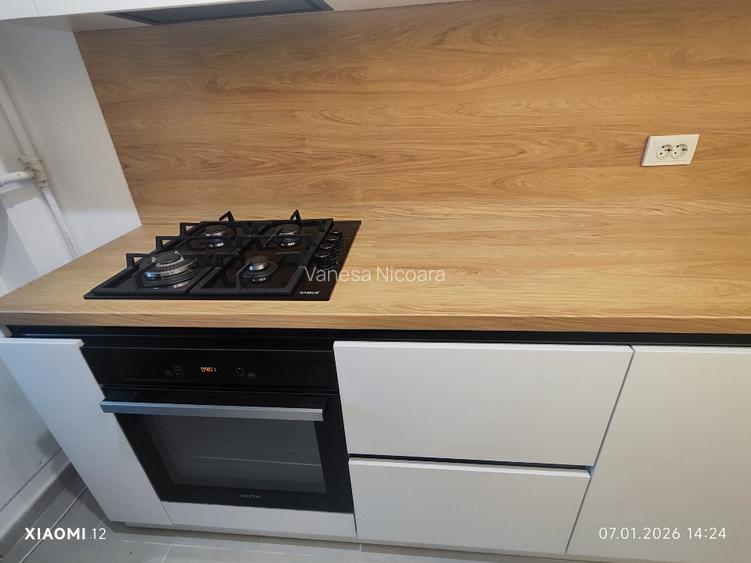 Inchiriez apartament 2 camere sector 4 - 5