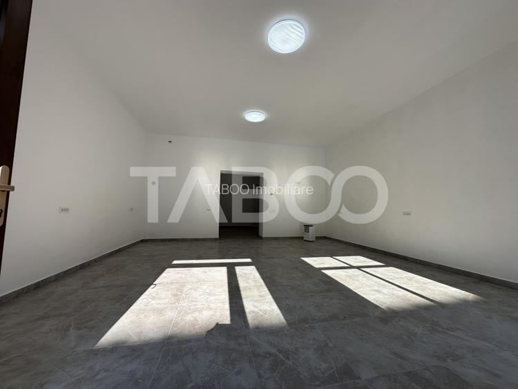 Spatiu comercial 89 mp utili renovat complet Strada Faurului nr 21 - 9