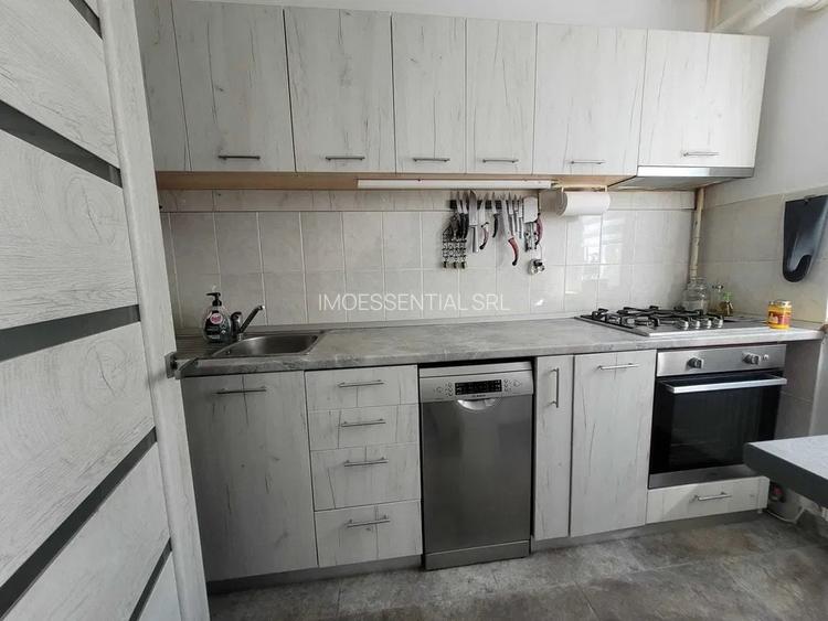 Garsoniera Drumul Taberei metrou Valea Ialomiței zona Brâncuși - 5