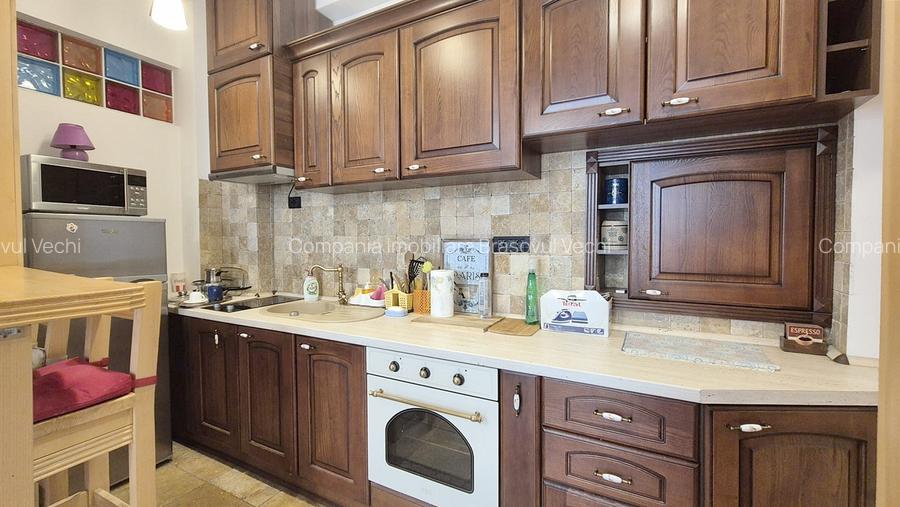 Piața Sfatului, apartament cu 2 camere, termen lung. - 3