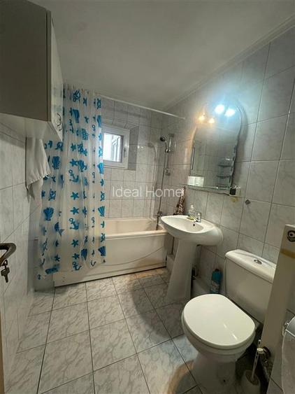 Nicolina - 2 Camere Decomandat - 56 Mp - Bloc 1984 - 4