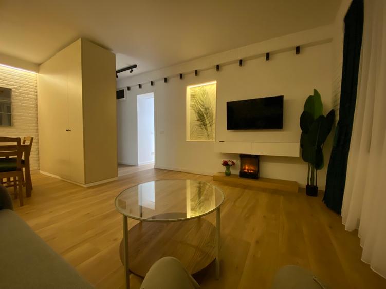 Ultracentral Sala Palatului proprietar