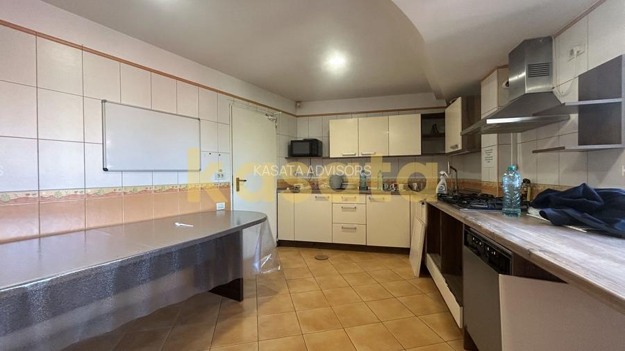 Cladire Birouri I Zona Marriott I parter si etaj 1 I 270 util - 32