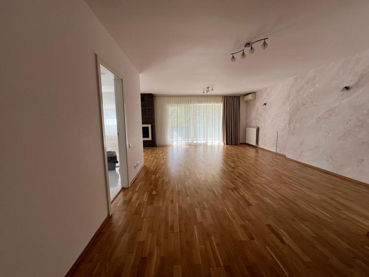 Pipera : Apartament nemobilat si recent renovat langa  American School!