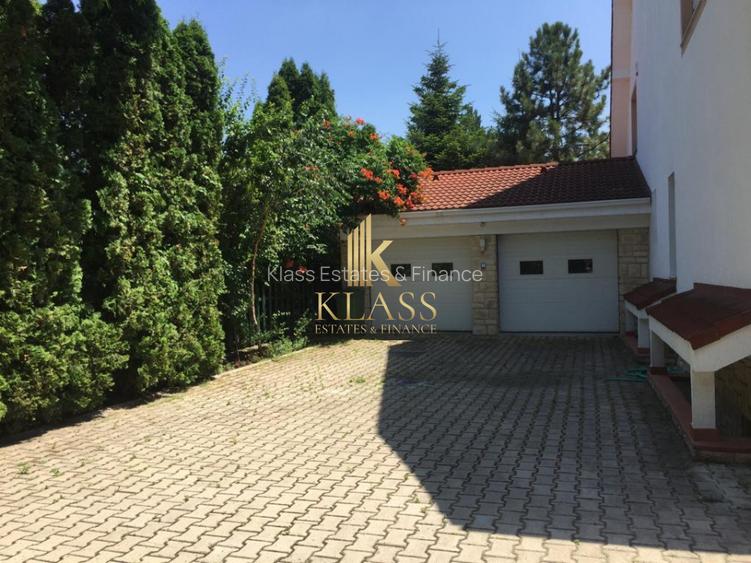 Vilă de Lux Erou Iancu Nicolae | Piscină & 1200 mp Grădină - 13