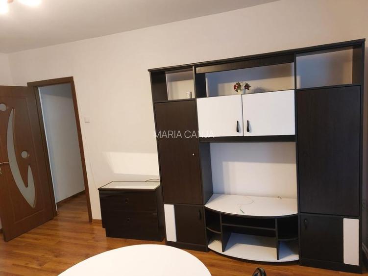 Proprietar inchiriez apartament 2 camere - 3