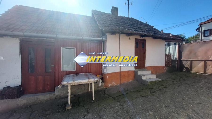 Casa curte si gradina la 15 km de Alba Iulia, Com. Berghin - 6