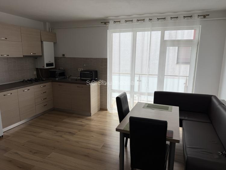 ap 2 camere calea cisnadiei  cu parcare si balcon - 3